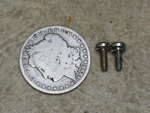 00 POLARIS MAGNUM 325 2X4 OIL DEFLECTOR SCREWS HARDWARE - Picture 1 of 2