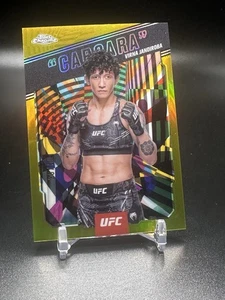 2025 Topps Chrome UFC No. AKA-5 Virna Jandiroba Carcara AKA Gold Refractor /50 - Bild 1 von 2