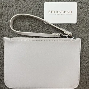 Neu Shiraleah Handgelenktasche veganes Leder neu 5x8” hellgrau innen silber - Bild 1 von 4