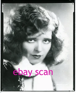 CLARA BOW Foto Original Primer plano RETRATO A PRUEBA Raro Años 20 - Imagen 1 de 1