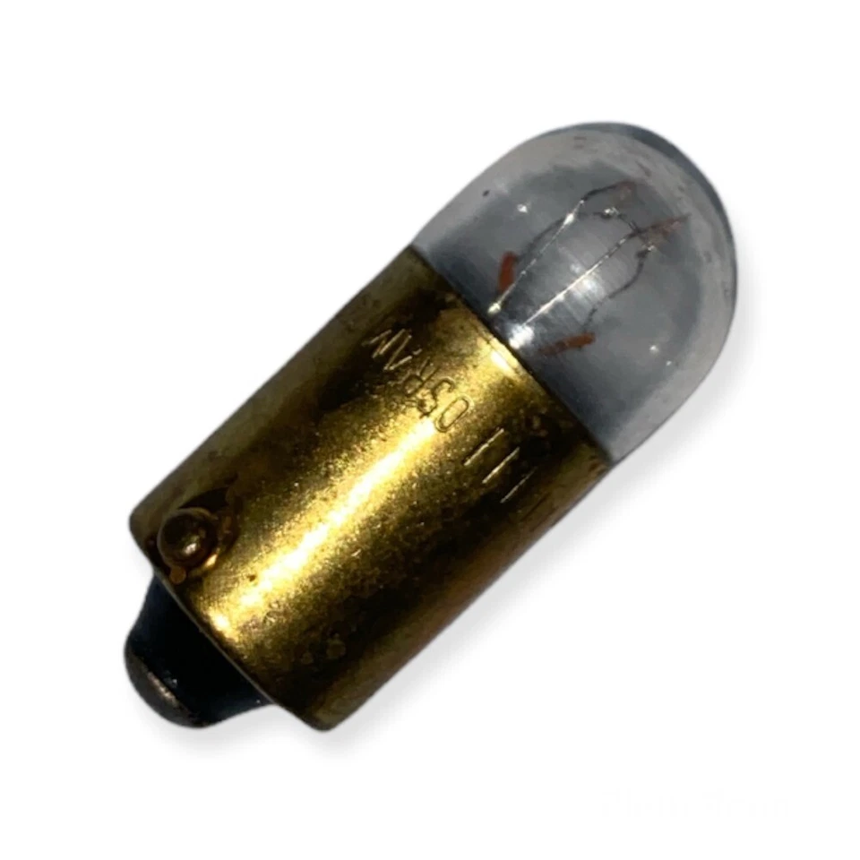 2x Car Lamp Osram 24V 3W 3890 BA9s - Image 1 of 1