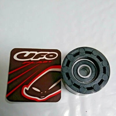 UFO HO04646-001 CHAIN ROLLER FITS HONDA CRF 450R & 250R 38 X 24 X 8      (C-16). Foto 1 de 4
