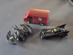 Micro Machines Batman Batmobile Bat Wing And Jokers Van - Picture 1 of 3