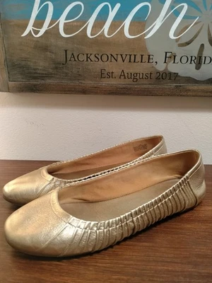 Lilly Pulitzer 女式芭蕾平底鞋 7.5 码金属金色皮革懒人鞋 — 第 1/4 张图片