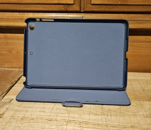 Speck Stylefolio All Ipad mini 1, 2 and 3. - Picture 1 of 8