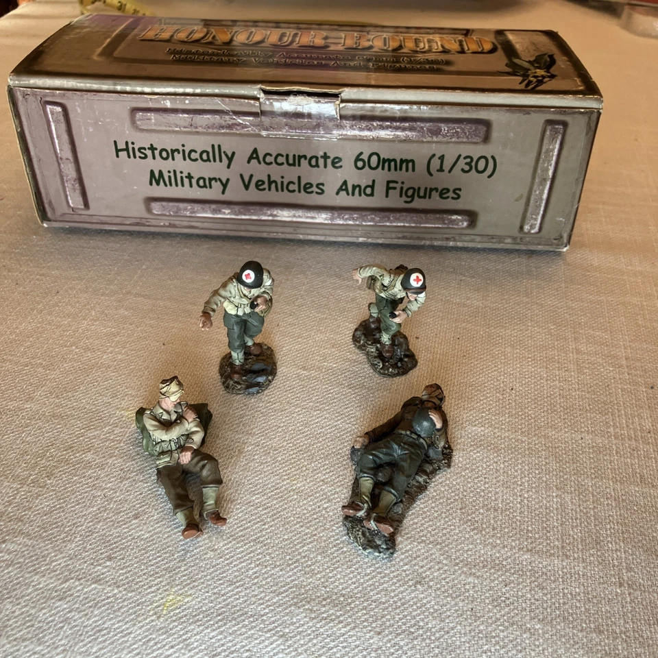 Honor Bound D-Day Medics & Wounded (4 piezas) caja ligeramente usada Foto 1 de 1