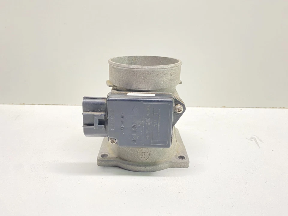 Sensor medidor de flujo de aire Mazda 626 1998-2002 4 cilindros OEM, 336-60507 Foto 1 de 4
