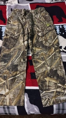 RealTree Max-5 Hunting Camo Cargo Pants Real Tree Youth Kids Sz M 8 W24 In23” EC - Image 1 of 4
