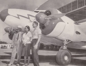 1937 Pressefoto Testpilot Milo Burcham to Fly F.C. Hall's Plane in Bendix Race - Bild 1 von 2