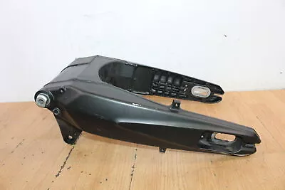 Yamaha Raider 1900 2009 basculante Foto 1 de 4