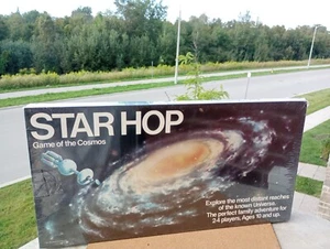 Vintage 1981 Star Hop Game Of The Cosmos NEW SEALED UNOPENED  STARHOP - Picture 1 of 3