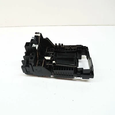New AUDI A3 Cabrio 8V Left Side Fuse Box Holder 5Q0937125H - Image 1 of 4