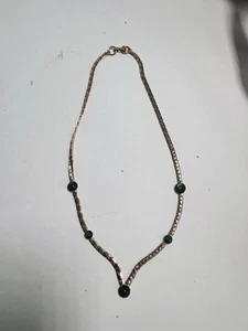 Sarah Conventry Necklace Goldtone Green Stones Cabachon Accent V Chain Vtg - Picture 1 of 9