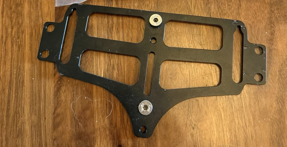 TriRig BTA universal adapter plate - Image 1 of 1