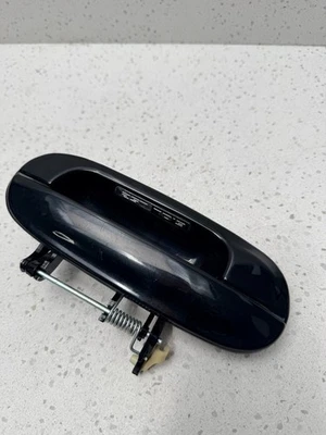 2002-2009 Chevrolet Trailblazer Front or Rear Right Side Exterior Door Handle Foto 1 de 4