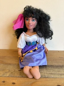 Vintage Glöckner von Notre Dame 1995 Disney Mattel Weichkörper Esmeralda Puppe - Bild 1 von 8