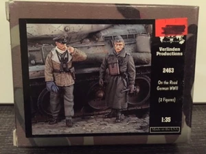 VERLINDEN Productions On the Road German WWII 2 Figures 1:35 Scale Item #2463 - Picture 1 of 1