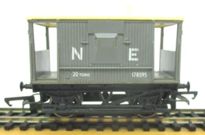 Furgoneta de freno estándar Hornby R215 usada NE 20 toneladas 178595 gris sin caja calibre 00 T48 - Imagen 1 de 10