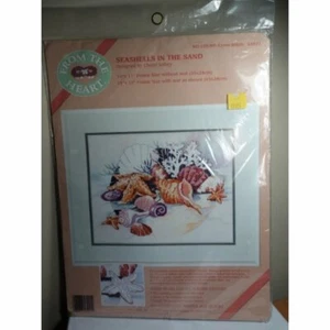 From The Heart Cross Stitch Seashells in the Sand de Cheryl Jeffrey Talla 14"x11"  - Imagen 1 de 6