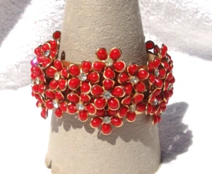 Vintage 60er Jahre BREITES Armreif Armband rot 3d FLORAL Blume Strass goldfarben - Bild 1 von 5