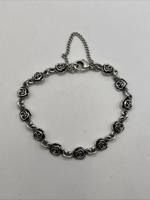 Brazalete James Avery retirado de plata esterlina flor rosa pequeño/mediano Foto 1 de 4