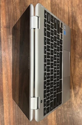 Samsung Chromebook XE520QAB 12.2" Laptop with Pen Good condition FOR PARTS - Image 1 of 4