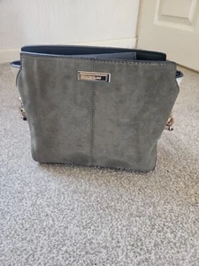 River island Woman small Bag - Picture 1 of 9