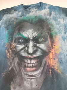 Joker Injustice Gods Among Us DC Comics T-Shirt Size Medium - Picture 1 of 7