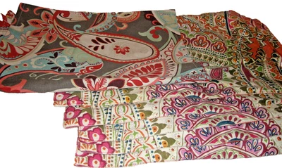 Handmade Set 5) Placemats + Table Runner ~Modern Geometric Design    373 - Image 1 of 4