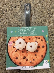 Nuevo ~ Sartén culinaria pequeña de hierro fundido ~ Kit para hornear sartén para galletas  - Imagen 1 de 2