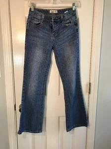 HUGE MARKDOWN‼️ Girls L.e.i Low-rise Jeans/ Size 14/ Medium Wash - Picture 1 of 9