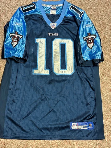 Reebok Vince Young Titans Home Jersey Cover