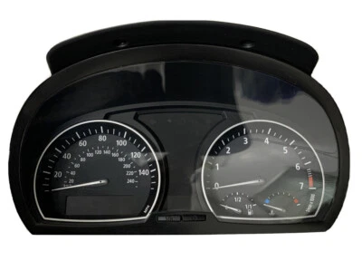 BMW X3 2004 OEM velocímetro calibre panel con 124 k millas 62113413132 Foto 1 de 4