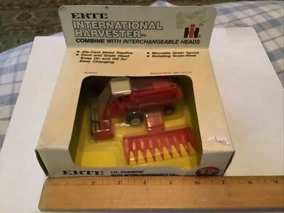 Vintage ERTL 1/80 Scale IH Combine with Interchangeable Heads NIB - Image 1 of 4