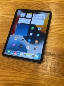 Apple iPad Air (5th Generation) A2589 64 GB, Wi-Fi Only , 10.9 in Blue MM6U3LL/A - Afbeelding 1 van 11