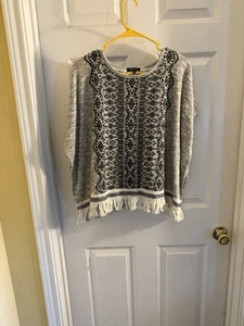 takara girls sweater beige and black fringe on the bottom size xlarge - Picture 1 of 4