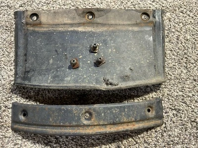 Guardabarros delantero Honda Atc Big Red 250es con guardabarros de metal 1986 1987 Foto 1 de 4