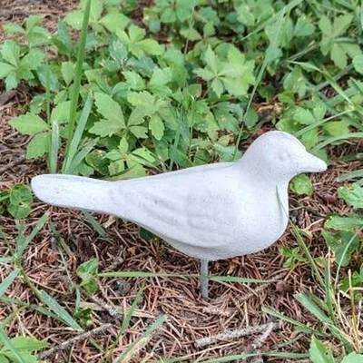 Estatua de hormigón de pájaro azul, decoración de patio de jardín de cemento Foto 1 de 4