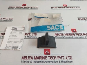 Sace UXAB739299-R006 Operating Handle For Motor - Picture 1 of 8