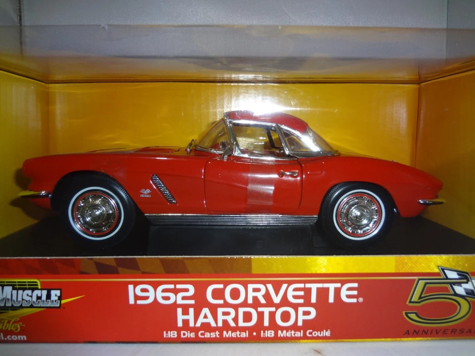 Ertl American Muscle 2003 Chevrolet Corvette Coupe 50th Anniversary Collection
