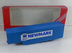 Code 3 Herpa racing trailer 3 axle Painted/lacquered in blue No. 075558 1:87/HO - Picture 1 of 4