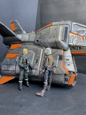 TRON ARES 'EMBERLINE' VT-12 Starfighter Gridrunner — Pintado a mano Legado único Foto 1 de 4