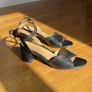 Vionic Isadora Black Leather Block Heel Sandals Women’s Size 11 (EU 42) Comfort - Picture 1 of 9