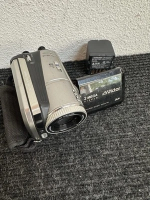 Victor JVC Everio GZ-MG70 HDD Hard Drive Digital Camcorder Silver - Image 1 of 4