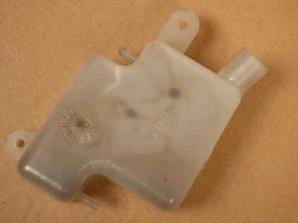 Vase d expansion origine pour scooter Suzuki 125 Burgman 2002-2006 VTTBP1111 - Photo 1/3