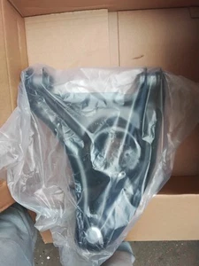 💥MOOG💥  Front Left Control Arm | 1995-2002 Ford Crown Victoria Lincoln,Mercury - Picture 1 of 7