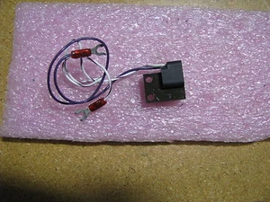 KLEINSCHMIDT ACUTATORE ELETTROMAGNETICO ASSY # 66272A NSN: 5945-00-947-9172 - Foto 1 di 3