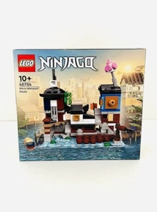 LEGO® 40704 Micro Modelo del Puerto NINJAGO / City Docks - Imagen 1 de 8
