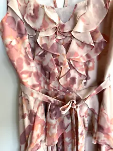 LC Lauren Conrad Lovely Blush Pink Floral Dress Ruffles Legally Blonde Size 4 - Picture 1 of 10