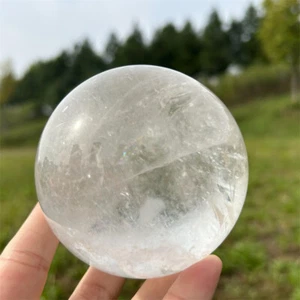 Bola de cuarzo transparente natural de 0,77 kg esfera de cristal de Reiki decoración regalo de vacaciones XQ2919 - Imagen 1 de 12